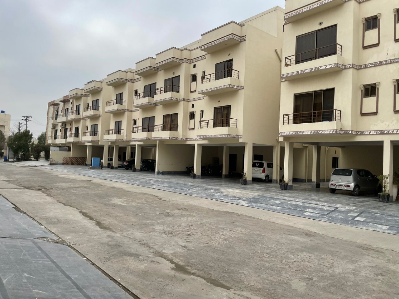 2 Bed Appartment Available For Sale in Lahore